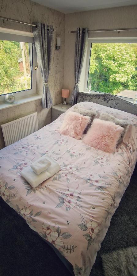 Alma Cliffe Guest House Barnoldswick Εξωτερικό φωτογραφία